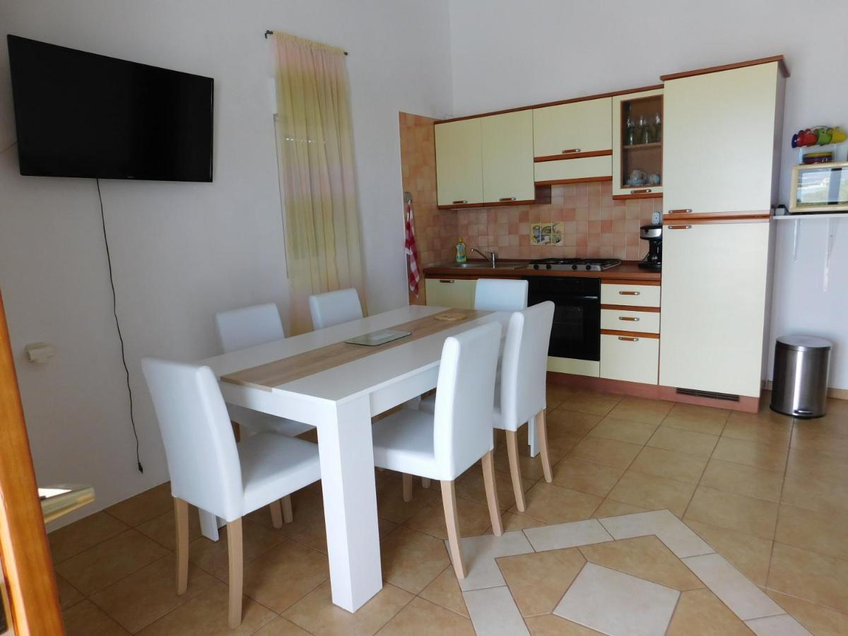 Apartmani Ruza Košljun Exterior foto